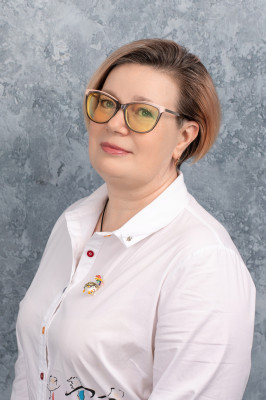 Воспитатель Михайлова Оксана Юрьевна Воспитатель Михайлова Оксана Юрьевна